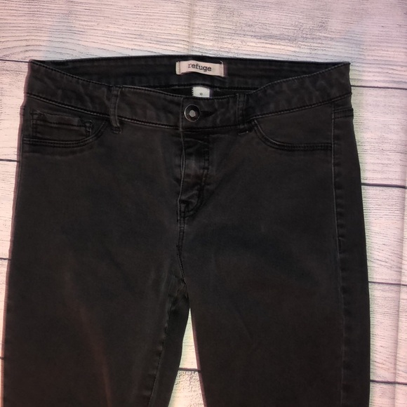 Refuge Skinny Jeans - Picture 4 of 9